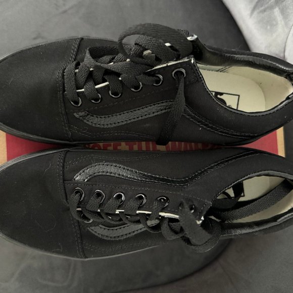 All Black Authentic Vans - Picture 2 of 3